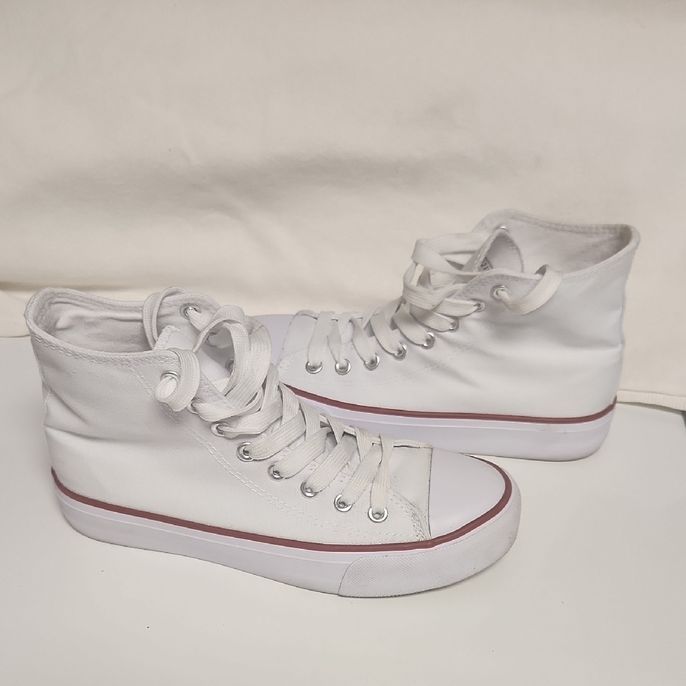 Classic White High-Top Sneakers with Canvas Upper